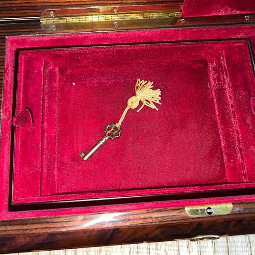 Sorento Italy Handcrafted Musical Wood Inlay Music Jewelry Trinket Box & Key Big - Picture 18 of 18