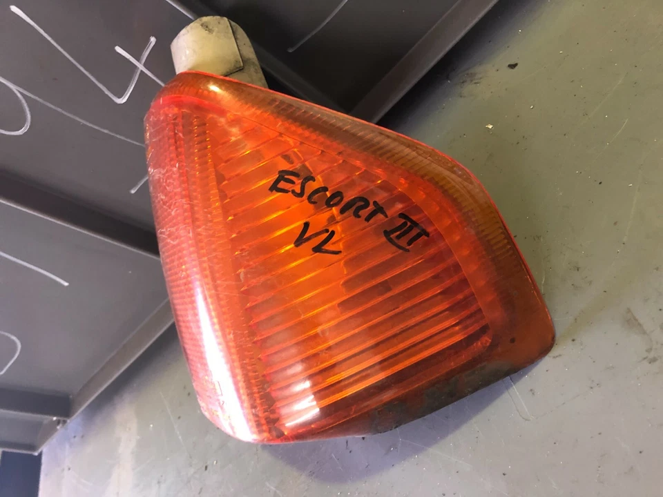 Ford Escort III MK3 Auto D'Epoca Fari Indicatori Sinistro - Immagine 3 di 4