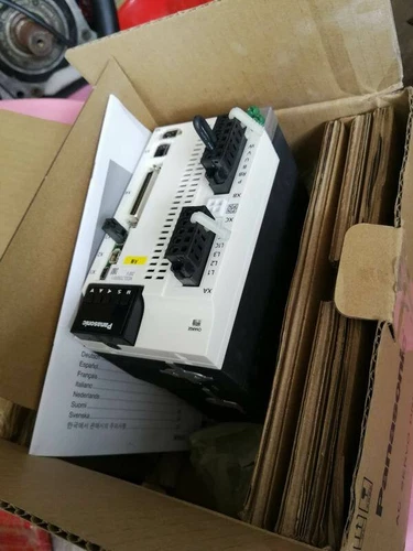 New Panasonic MDDLT55SF011 AC Servo Drive Expedited Shipping One - Picture 2 of 6
