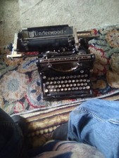 Underwood No 5 Vintage Typewriter 1920’s thumbnail