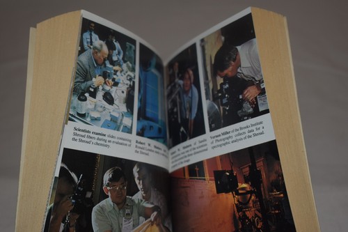 Verdict on the Shroud Kenneth Stevenson & Gary Habermas Banbury Paperback 1982 - Picture 5 of 5