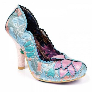 navy and white shoes for wedding