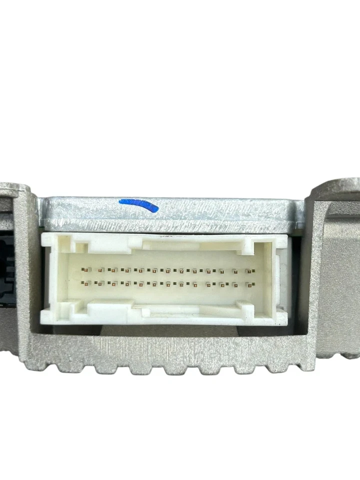 Centralina bluetooth  bmw x3 f25 2010/2017 9257151-01 - Immagine 3 di 4