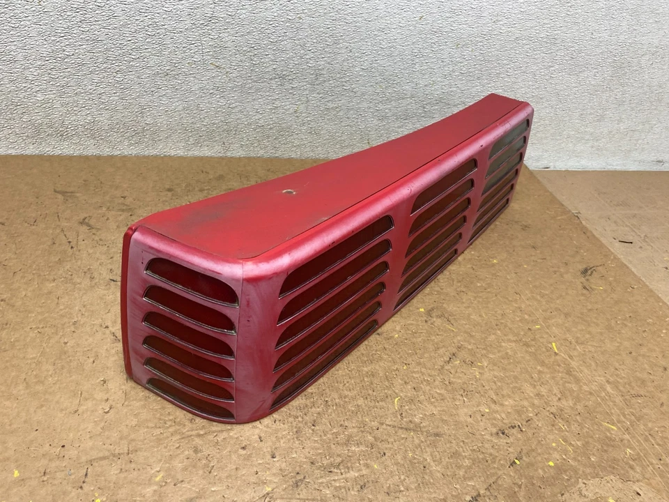 Lanterna traseira lateral esquerda Ford Mustang 1987 - 1993 Lh T0851 DG - Imagem 3 de 4