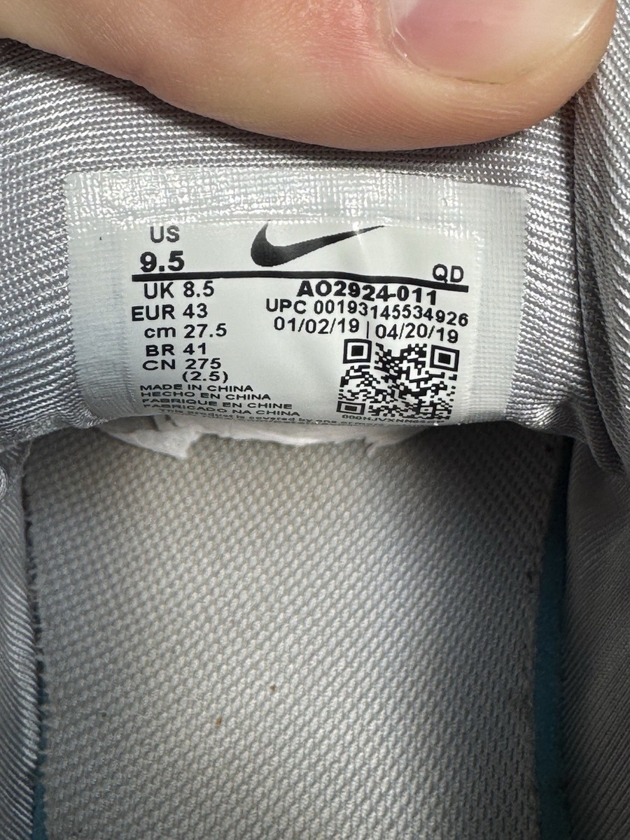 Mens 9.5 Nike air max 720. Tons Of life left in them! With cool coloring! View 5