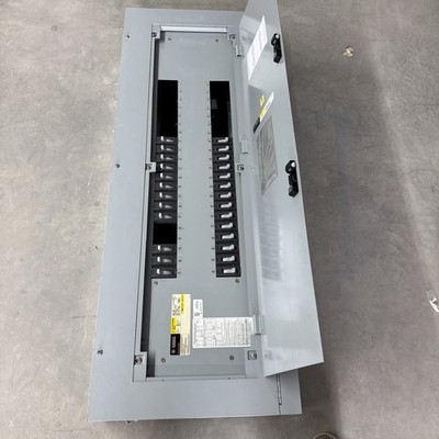 GE A SERIES 225 AMP 277/480V MLO 42 SPACE PANELBOARD ADF3422MBX WITH BREAKERS