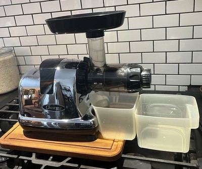 Omega Juicer MULTI PURPOSE JUICER / FOOD PROCESSORJ8008C120V 50Hz/60Hz 200W