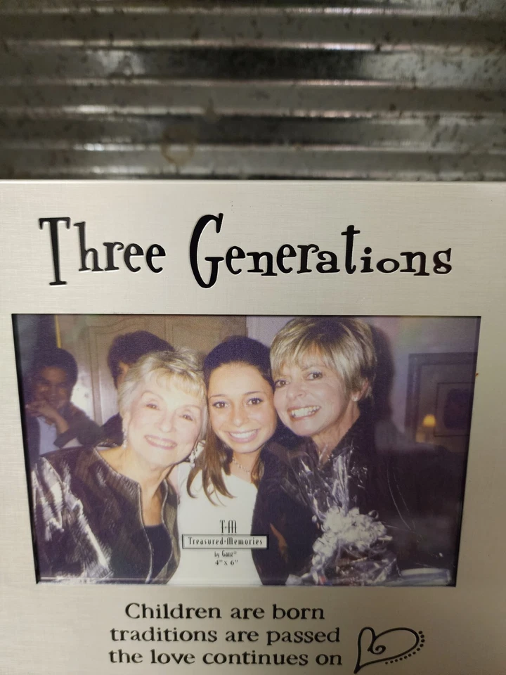 Lot Of 3, Three Generations Frame 4"x6", Family, And Friends 5"x3.5" Silver  Foto 4 de 4