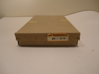 Marklin  Ho DKW 3600  double switch with original box and instructions  nice!