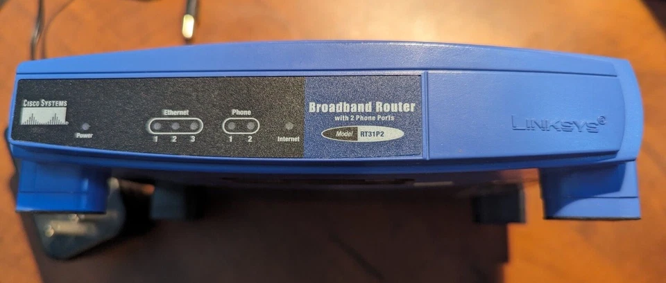Cisco Linksys Broadband Router RT31P2 - Image 4 of 4