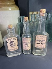 Vintage Old Witches Brew Dragons Blood Bat Wings Potion Oddity