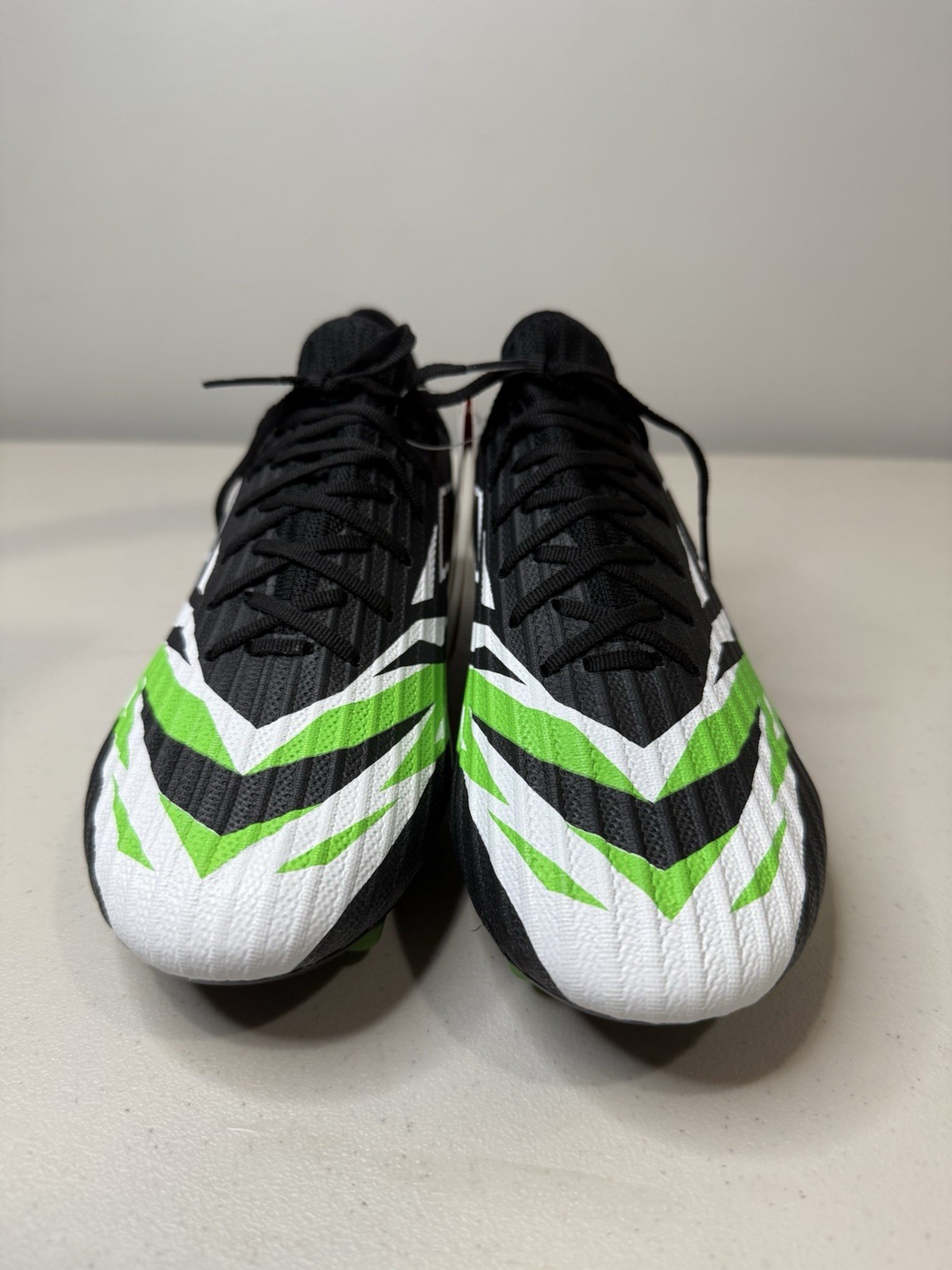 Tacchetti calcio uomo taglia 6 Lotto Solista 200 VI FG nero bianco verde primavera