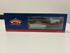 Bachmann 39-576 GWR Hawksworth Autotrailer W228W in BR Maroon Livery (Preserved)