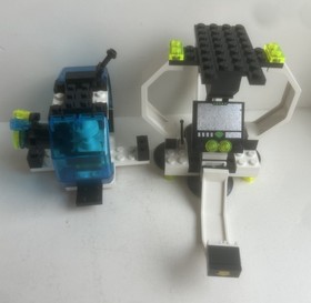 LEGO 6899 Exploriens Nebula Outpost INCOMPLETE + Figures LOOK!