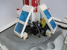 LEGO Legoland Space Station Polaris Art 6972 with OBA