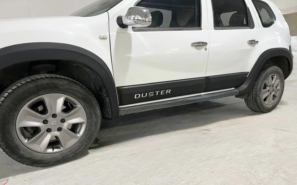 Kit de carrocería de guardabarros y moldura de puerta ABS Dacia Duster 2010-2017 12 piezas (escrito) - Imagen 4 de 4