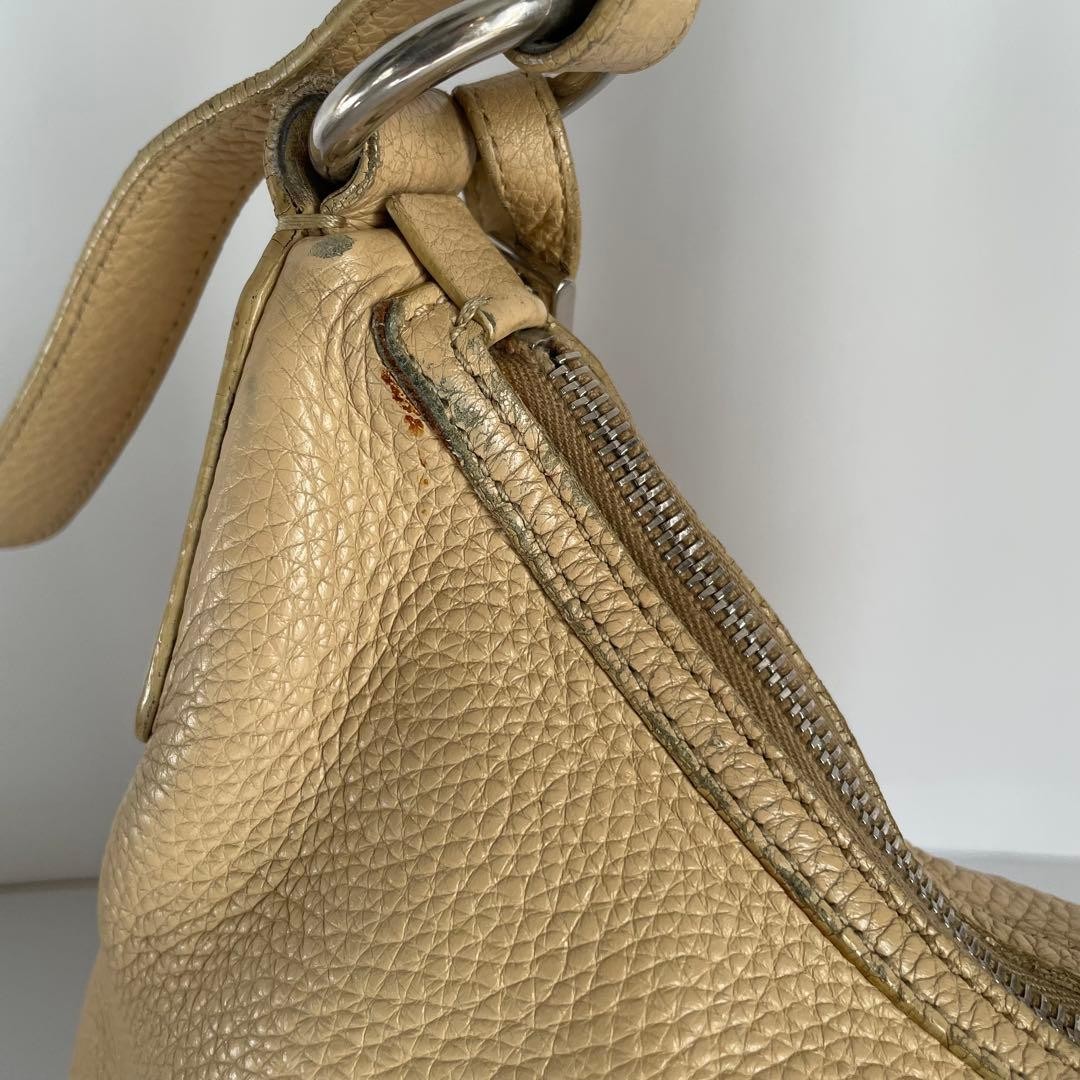 Item PRADA Shoulder Bag Half Moon Leather Beige White Tag thumbnail 4