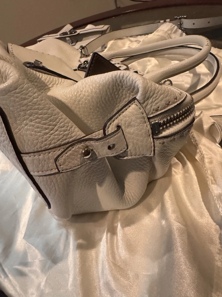 Cartera COACH PINNACLE ERIN Cuero XL Nueva con Etiquetas Blanca Con Cartera Foto 4 de 4