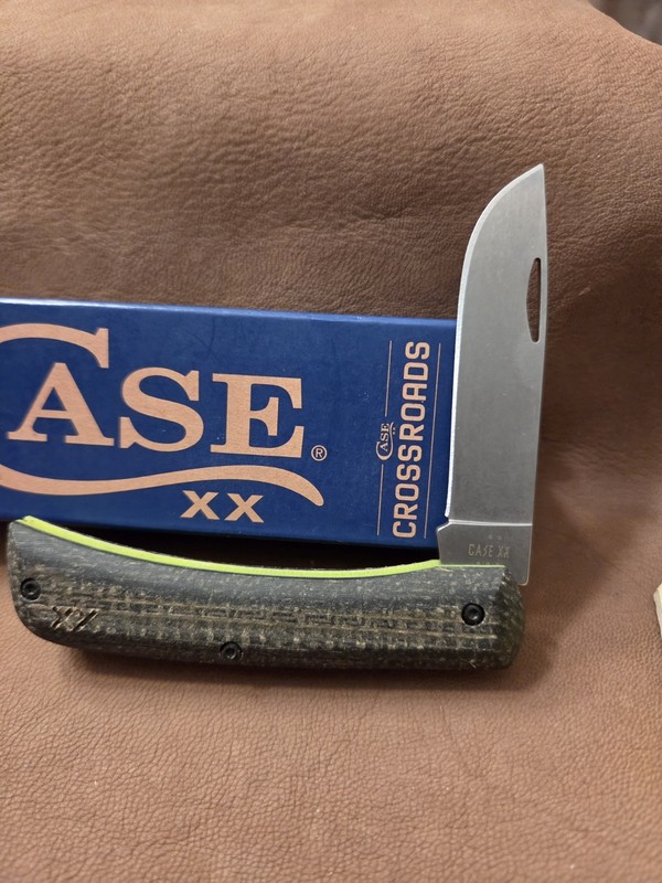 Case XX No. 66382 Black Burlap Laminate/Day Glow G-10 Smooth XR Sod Buster S35VN