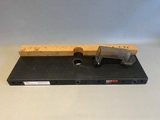 Bosch 93905 HD Solidny stalowy stół do pił trasowych / szablastych - 27" x10" Ogrodzenie i osłona bezpieczeństwa