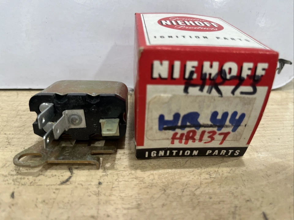 NOS HR137 12V Horn Relay 4 Pin Buick Chevrolet 1969-1970 ( HR-137 ) - Image 3 of 3