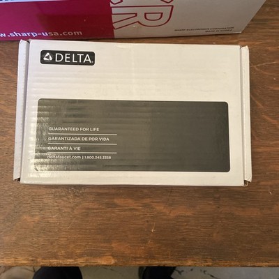 Delta H590BL Tetra T-Lever Roman Tub Handles in Matte Black