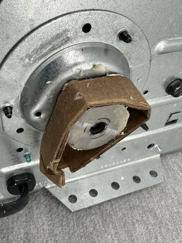 CHAMBERLAIN B353 - 1/2 hp Belt Drive WiFi Compatible Garage Door Opener & More - Image 3 of 4