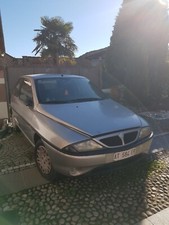 Lancia Ypsilon Elefantino Blu Benzina 5 posti