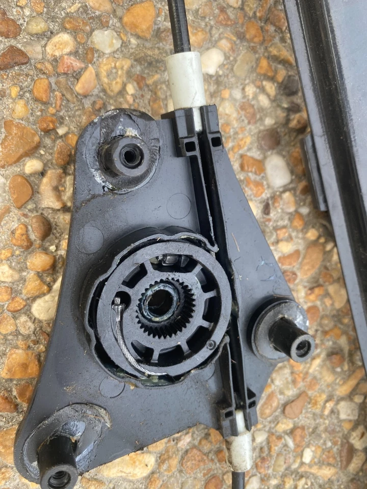 REGULADOR VENTANA PASAJERO DELANTERO DERECHO VOLKSWAGEN JETTA 11-18 Foto 2 de 4