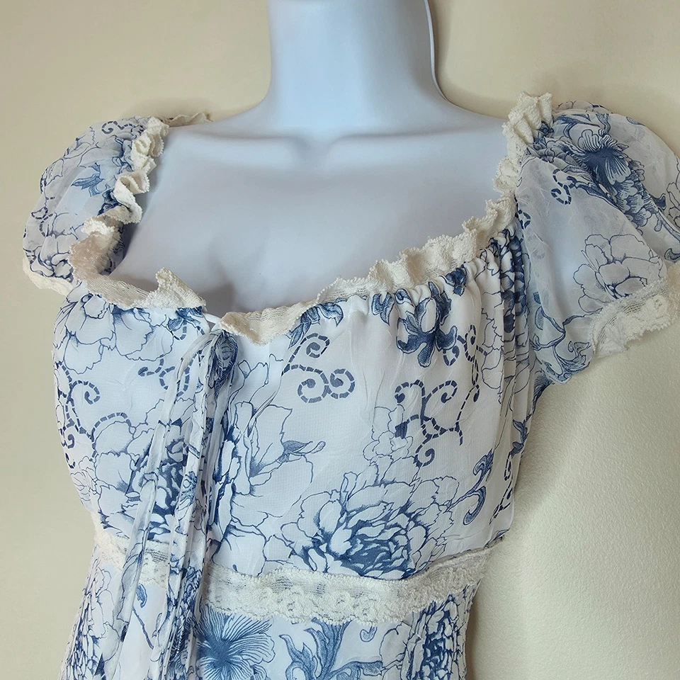 Vestido de Lechera Vintage Y2K La Belle Talla 6 Floral Transparente Manga Abullonada Hada de Casa Foto 2 de 4