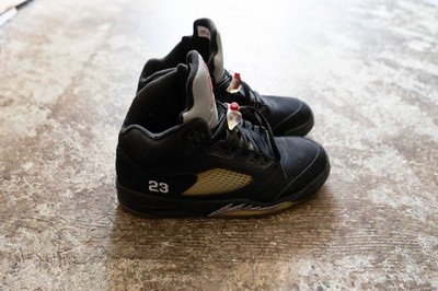 Nike Jordan 5 Retro Metallic 2011 Black US 9 UK 8 EUR 42.5