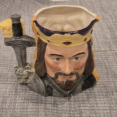 VTG Royal Doulton King Arthur Guinevere D6836 Star Crossed Lovers Jug 1988