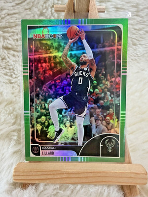 2025-26 Topps NBA Hoops #136 Damian Lillard Milwaukee Bucks Green Hoops