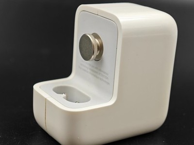 Apple A1357 USB-Netzadapter 10W Weiß Adapter Gebraucht Funktionstüchtig