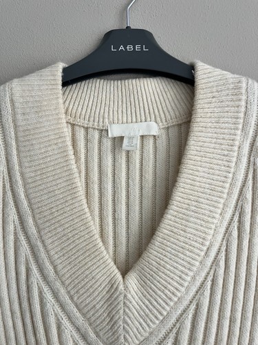 H&M Cream Ribbed V Neck Wool Blend Oversized Vest Jumper Size M / Uk 12-14 - Picture 4 of 10