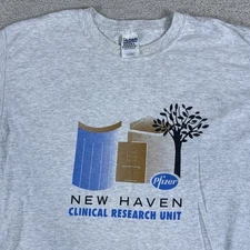 Vintage Pfizer New Haven T-Shirt Adult Large Gray Y2K Covid Clinical Research CT