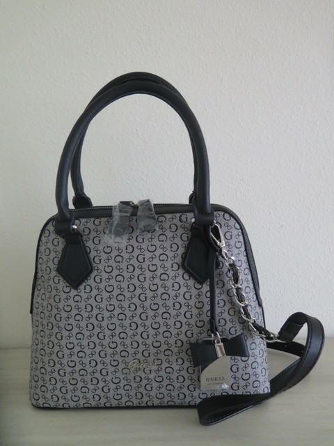 guess signature bag
