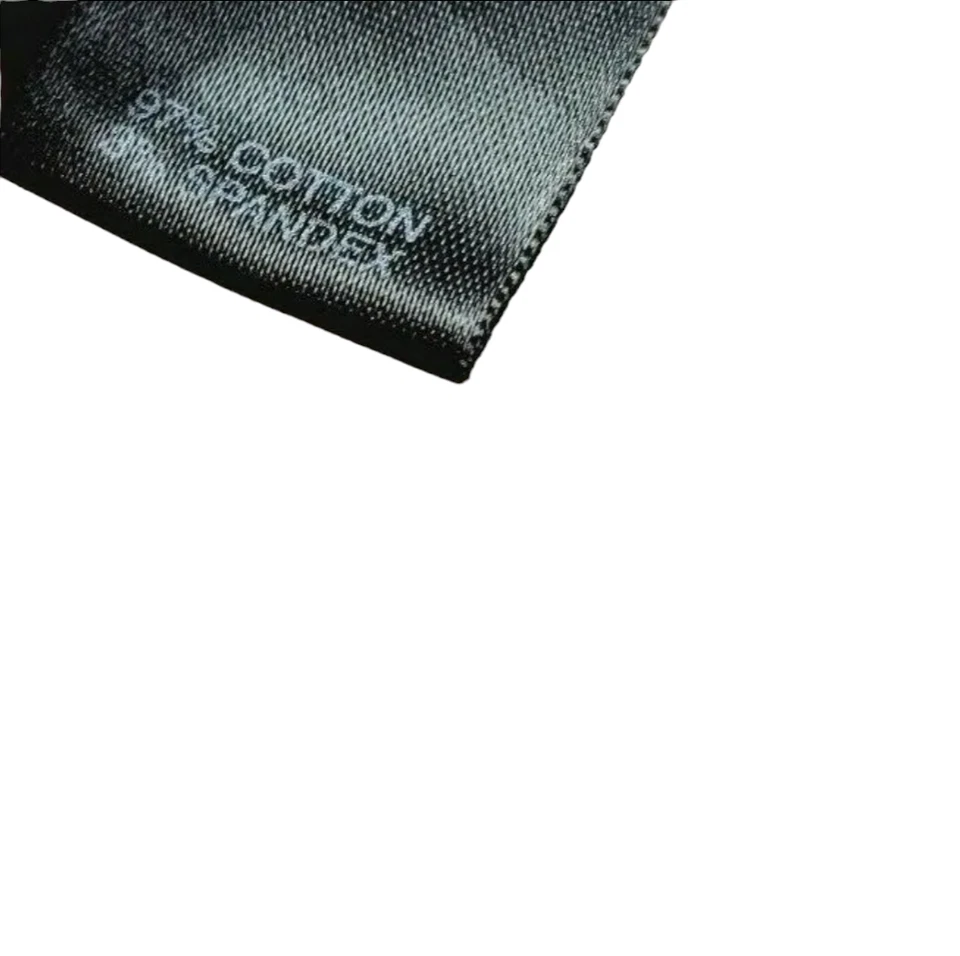 Bermuda Avenue cáqui plus size 18 bege leve feminina - Imagem 4 de 4