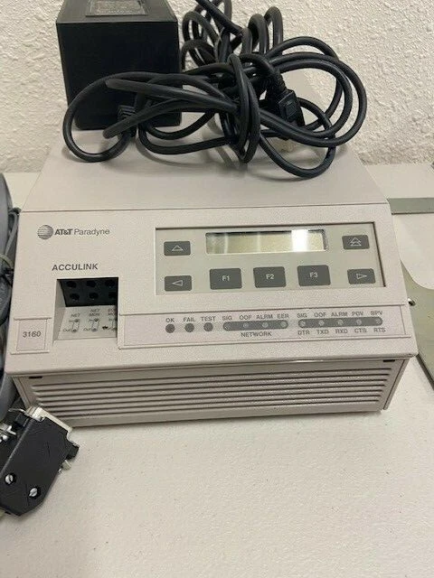 Refurbished AT&T/Paradyne 3160-A2-210 2-Port Modem - Image 2 of 4