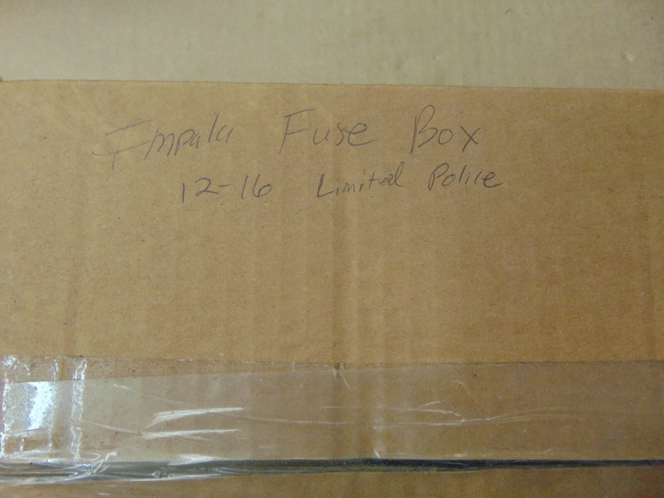 2012-2016 IMPALA LIMITED ACCESSORY WIRING JUNCTION FUSE BLOCK 23288145 - Изображение 2 из 3