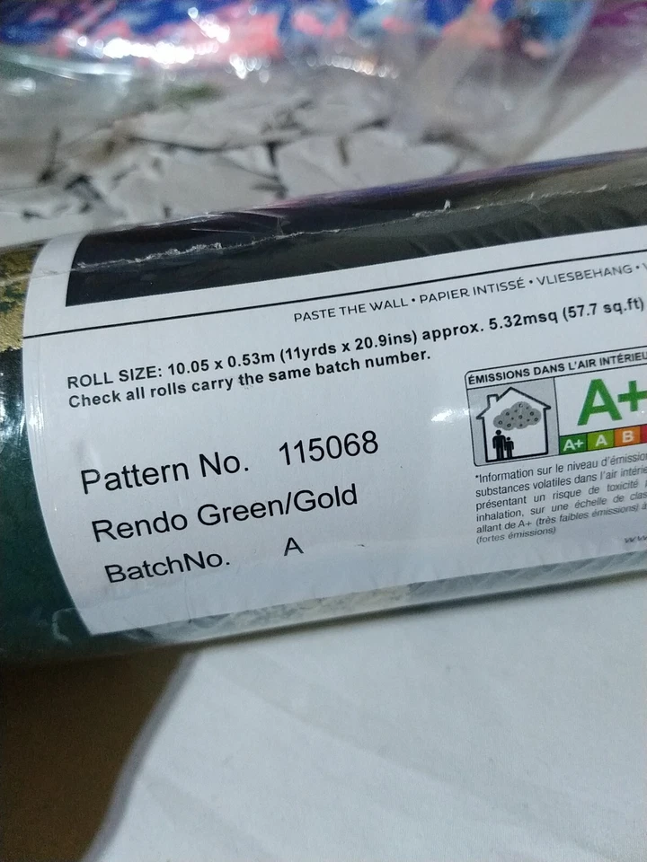 Graham & Brown Wallpaper 115068 Rendo Green/Gold - Imagem 3 de 4