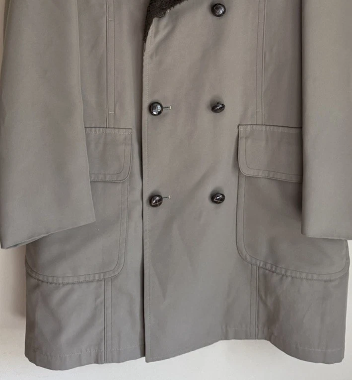 London Fog Coat Overcoat Vintage Fur 38R Brown Double Breasted Car 70s 80s - Image 4 of 4