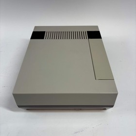 Nintendo Entertainment System NES-001 Gray Action Set CIB