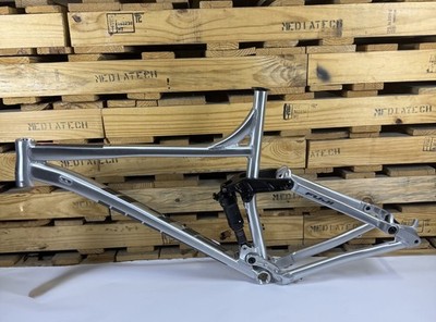 2019 Fuji Reveal 1.1-21 inch frame With Rock Shox rear shock
