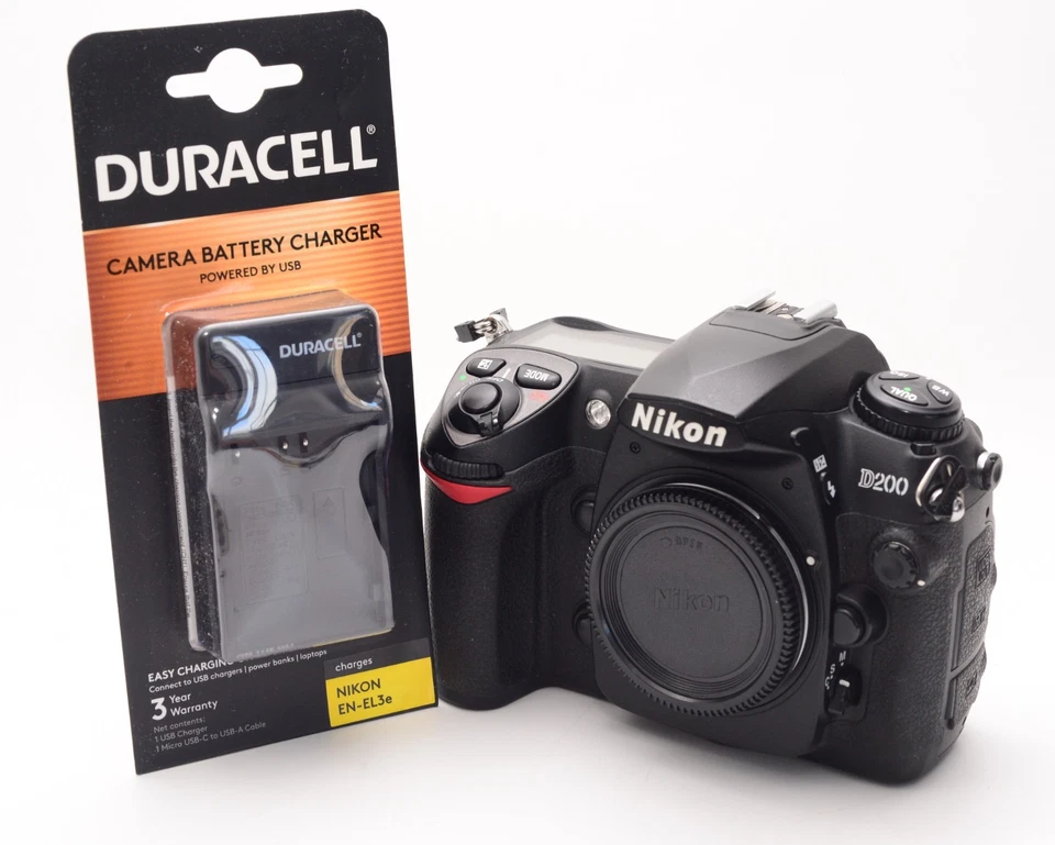 Nikon D200, photo 1 of 5