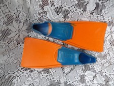 Tritan Floating Swim Fins Orange Blue Training Flippers Size 34-35 Youth 1-3