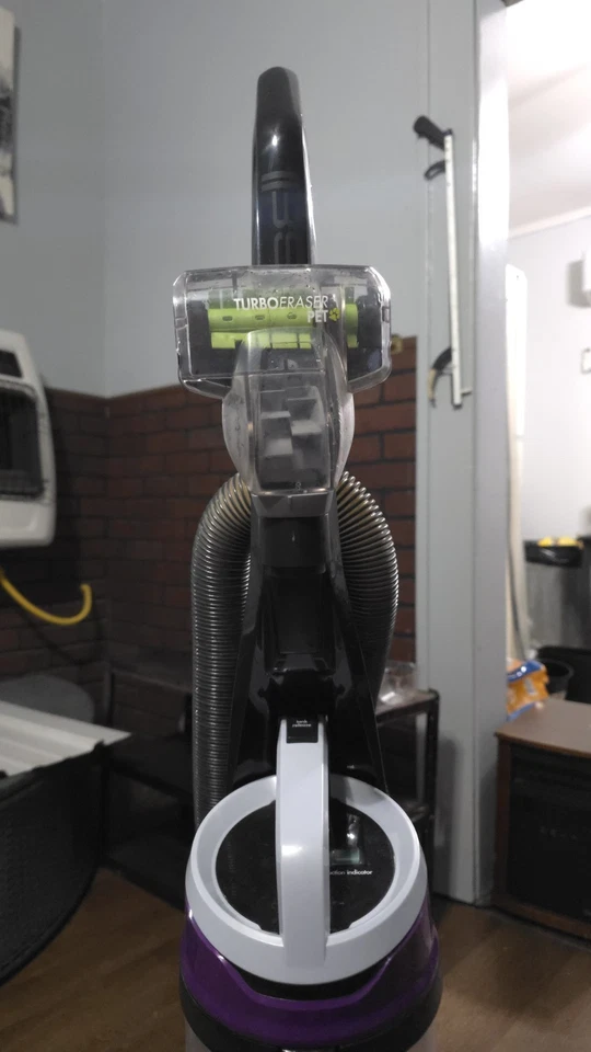 Bissell 2258 CleanView Swivel Rewind Pet Deluxe Vacuum Cleaner 🐾 Triple Action - Image 2 of 4