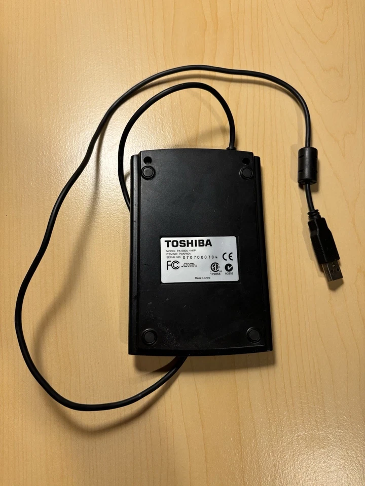 Toshiba PA1390U-1NKP USB Keyboard Number Pad - Image 2 of 2