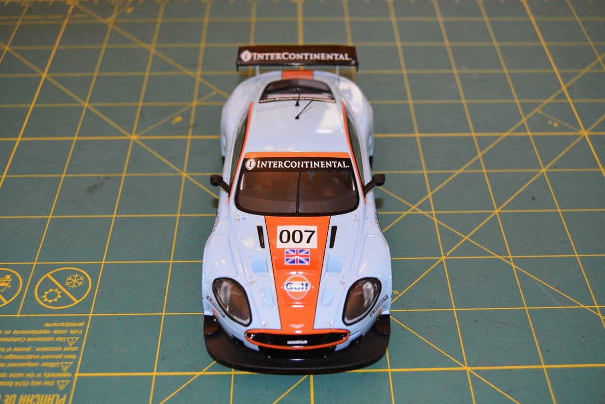 Scalextric Slot Car Aston Martin DBR9 007 C2960 1/32 | eBay