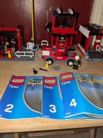 LEGO CITY: Fire Station (7240),  (7241), (7239),(7942) retired 2005 